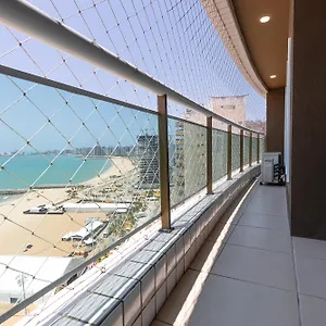  Apartamento Modern Beachfront W. Magnificent Seaview